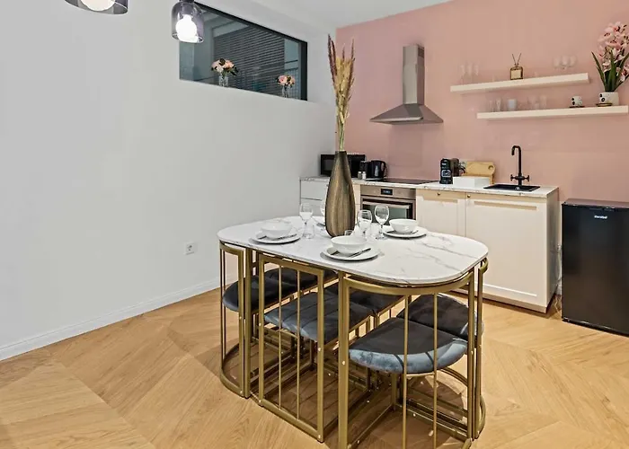 Royal Hideout - Apartman *
